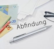 Die Abfindung an den Arbeitnehmer in Frankreich: gesetzliche Regeln