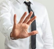 Der Gesellschaft bestreitet die Eröffnung des Insolvenzverfahrens