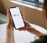 Eine Online-Anzeige im Chat darf nicht diskriminierend sein